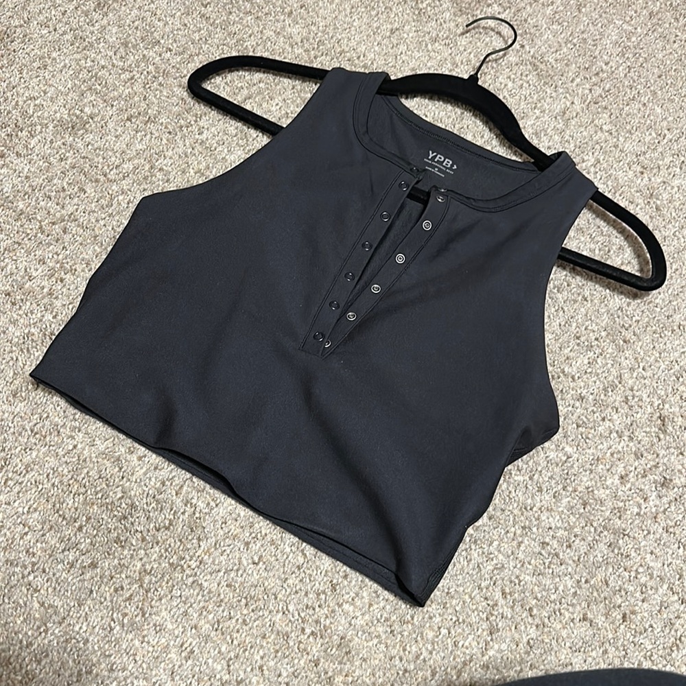 Sports bra